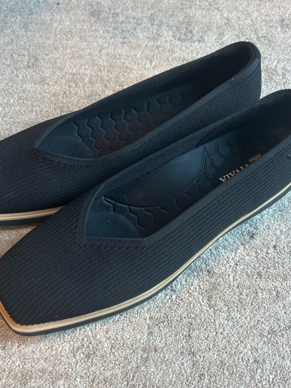 Vivaia Mabel square toe Black Knit Slip-On Flat